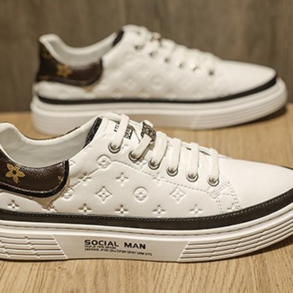 Casual Shoes